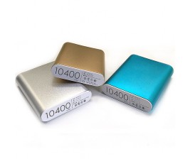 Box sạc dự phòng 4 cell pin 18650 vỏ nhôm (Có báo dung lượng)